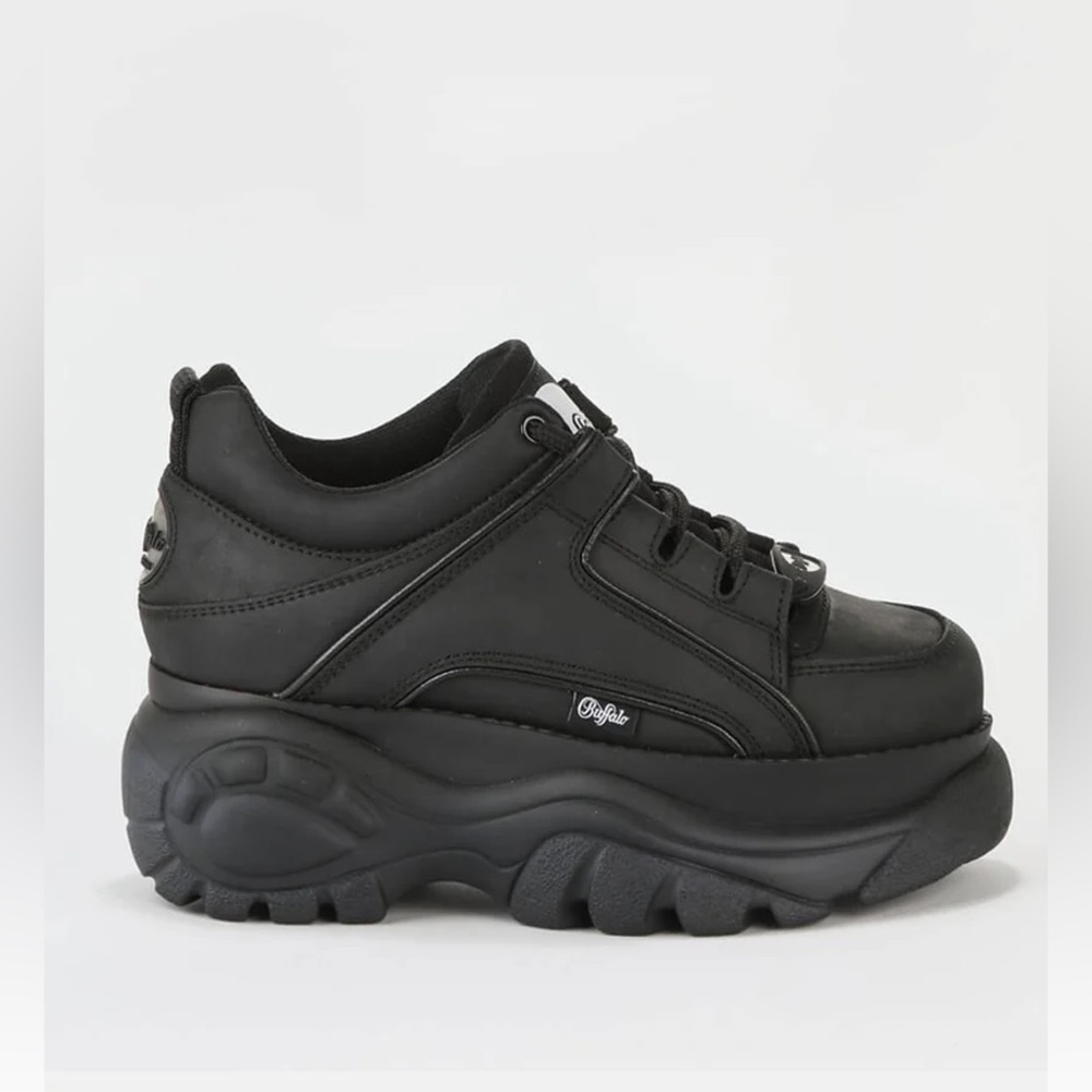 Buffalo London Classic Low Leather Platform Sneakers Black
